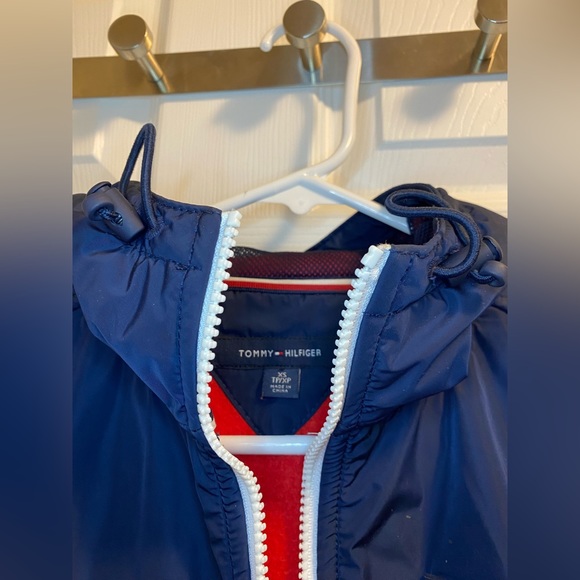 Tommy Vest - Picture 3 of 7